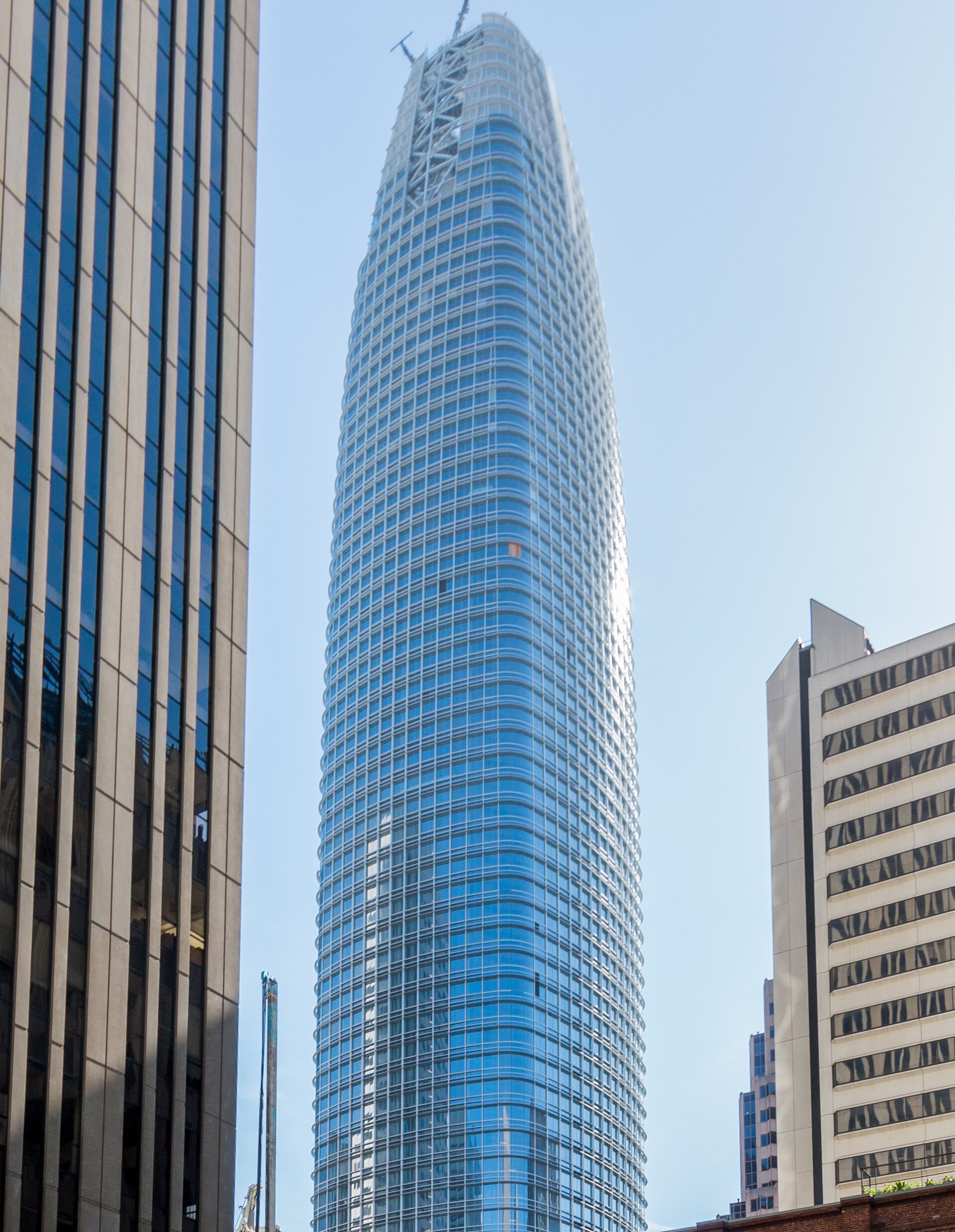 Imagem de referência de Salesforce, descrito nos dados abertos como empresa americana de software baseado em nuvem