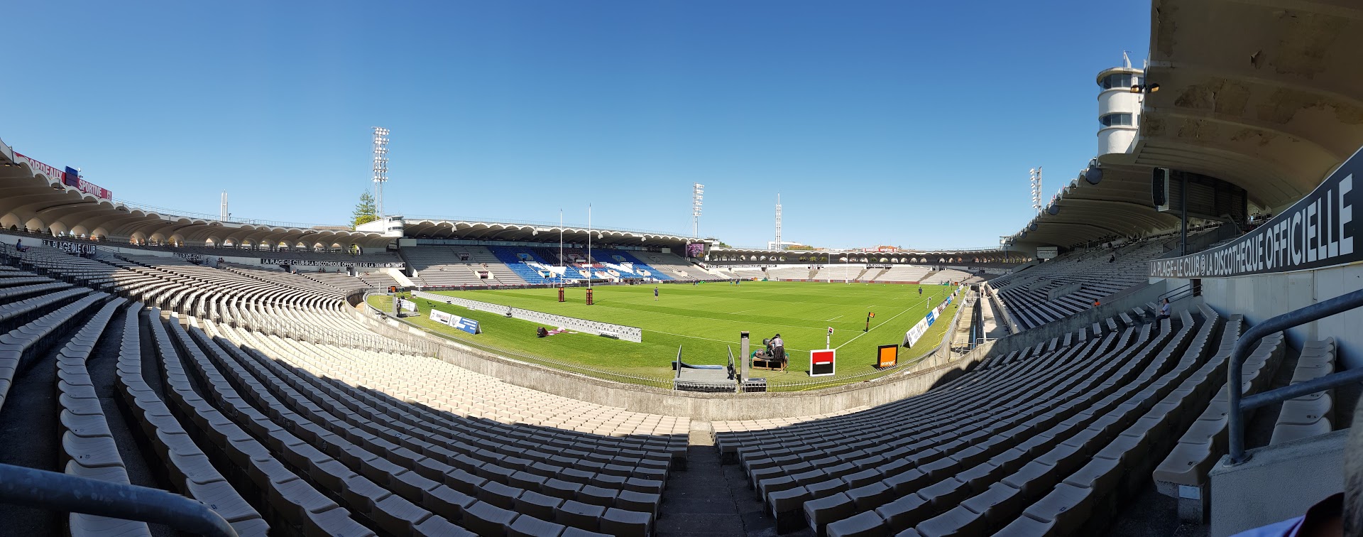 Imagem de referência de Stade Chaban-Delmas, descrito nos dados abertos como estádio de futebol