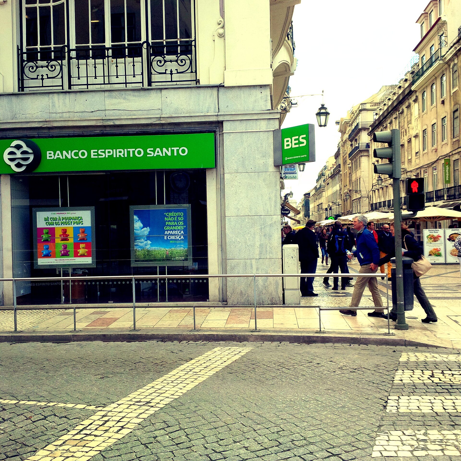 Imagem de referência relacionada a Banco Espírito Santo, item descrito como banco português (1869-2014)