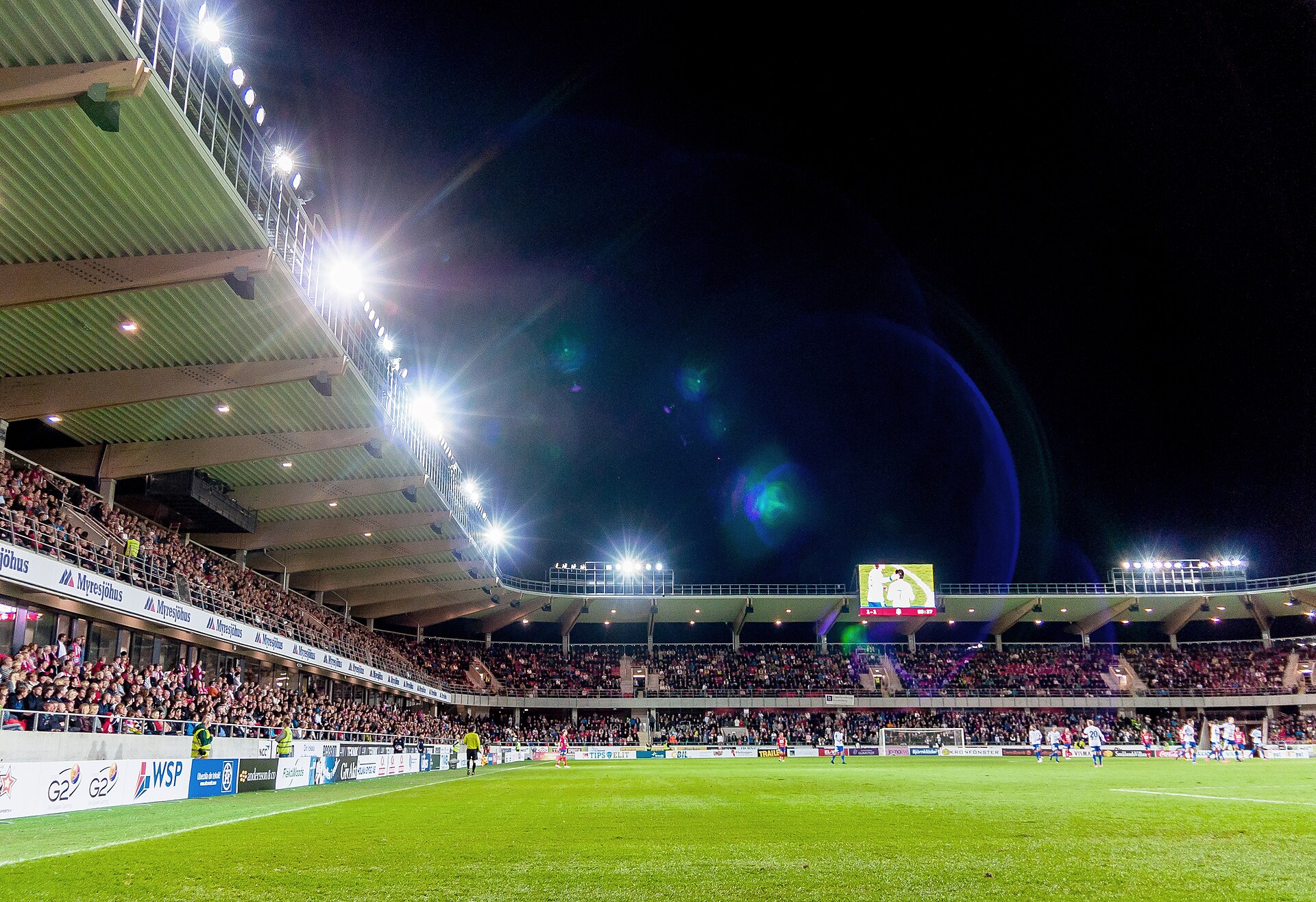 Imagem de referência de Myresjöhus Arena, descrito nos dados abertos como estádio em Växjö, Suécia