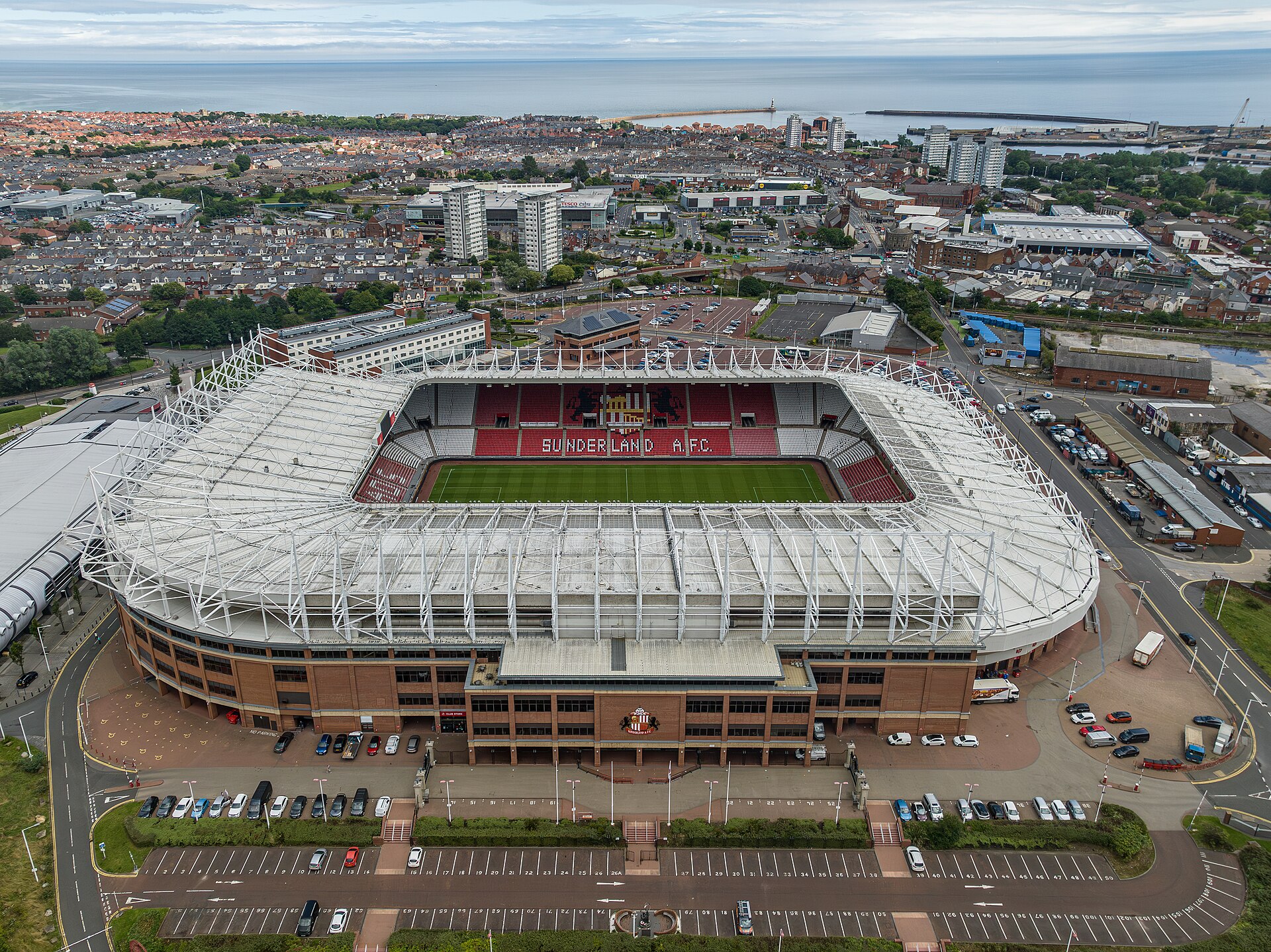 Imagem de referência de Stadium of Light, descrito nos dados abertos como estádio de futebol