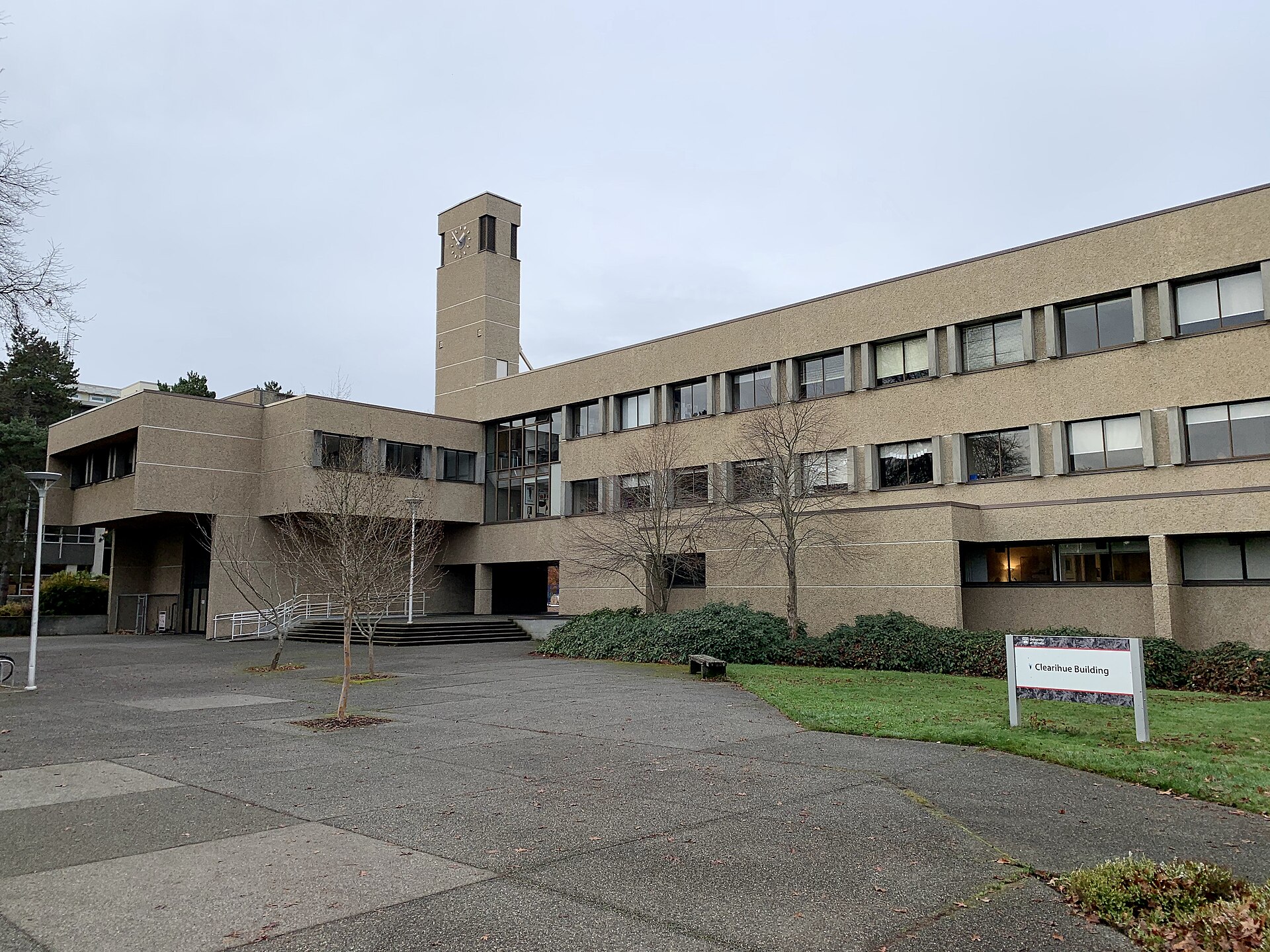 Imagem de referência de Universidade de Vitória, descrito nos dados abertos como universidade em Vitória, Colúmbia Britânica
