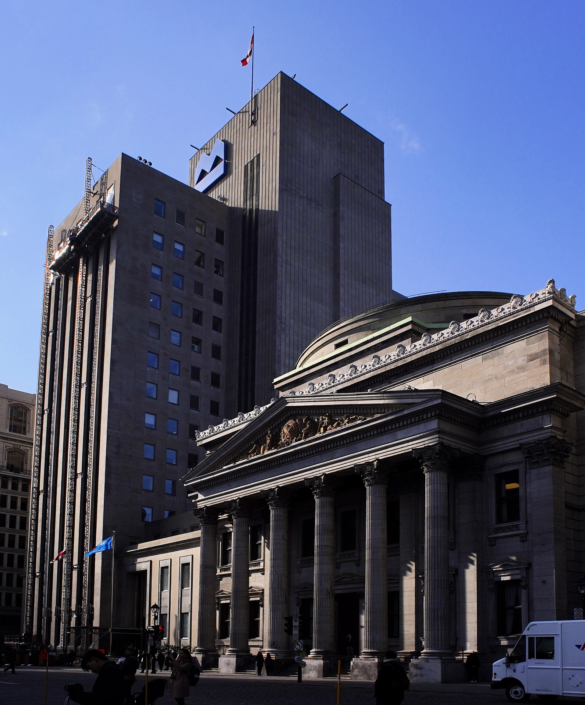 Imagem de referência de Banco de Montreal, descrito nos dados abertos como banco privado canadense