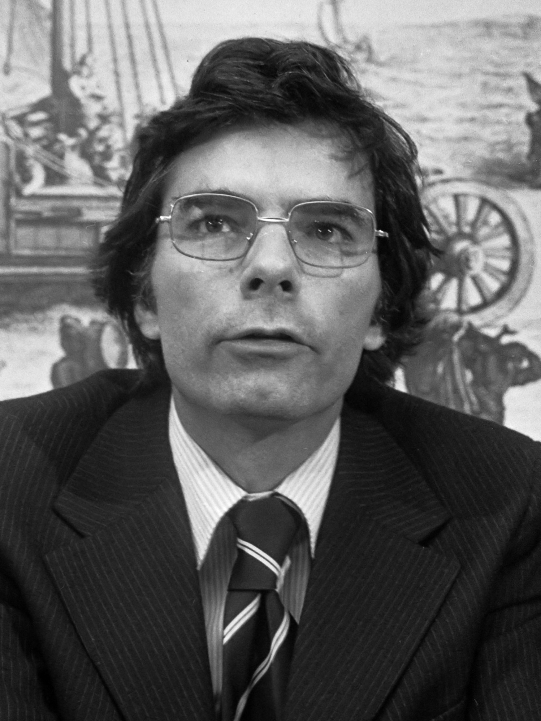 Imagem de referência de Philip Agee, descrito nos dados abertos como agente da CIA, escritor e, posteriormente, denunciou ações da CIA na América Latina