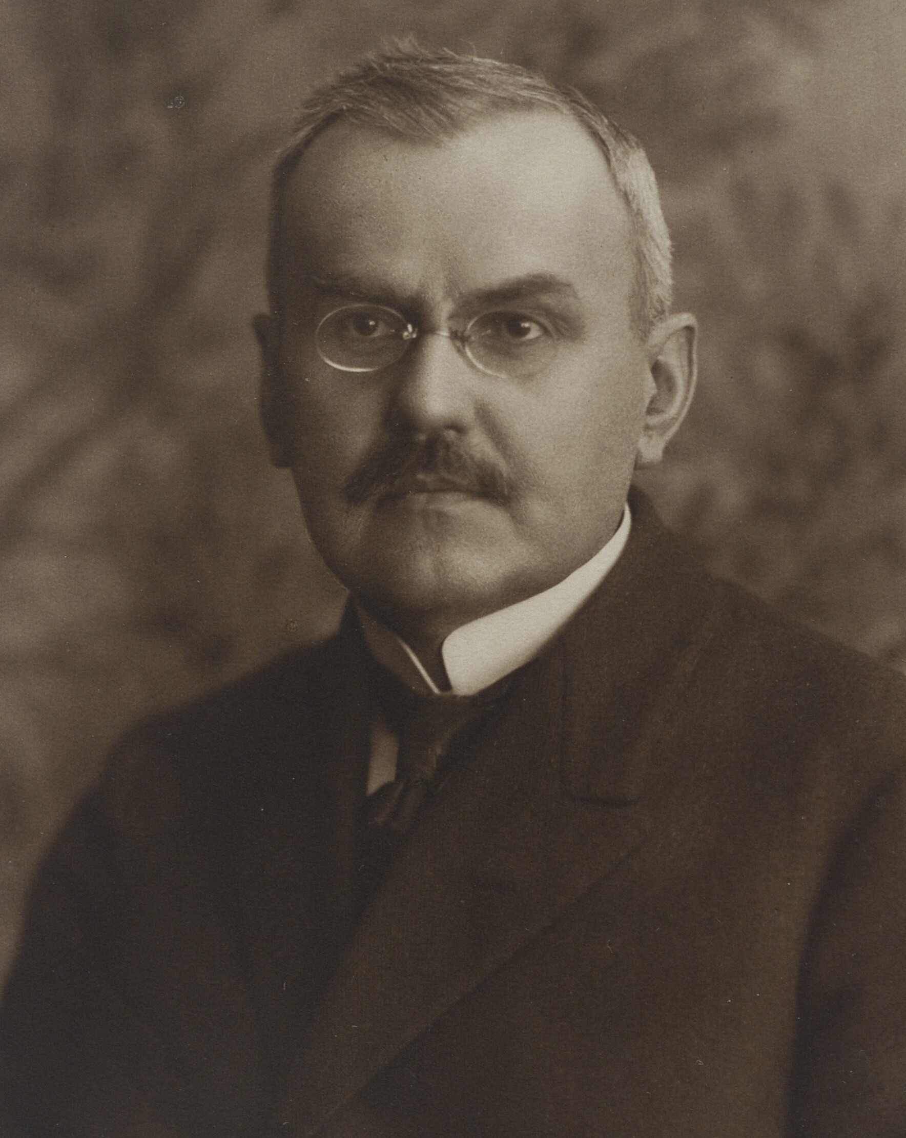 Imagem de referência de Władysław Grabski, descrito nos dados abertos como agricultor, Segunda República Polonesa