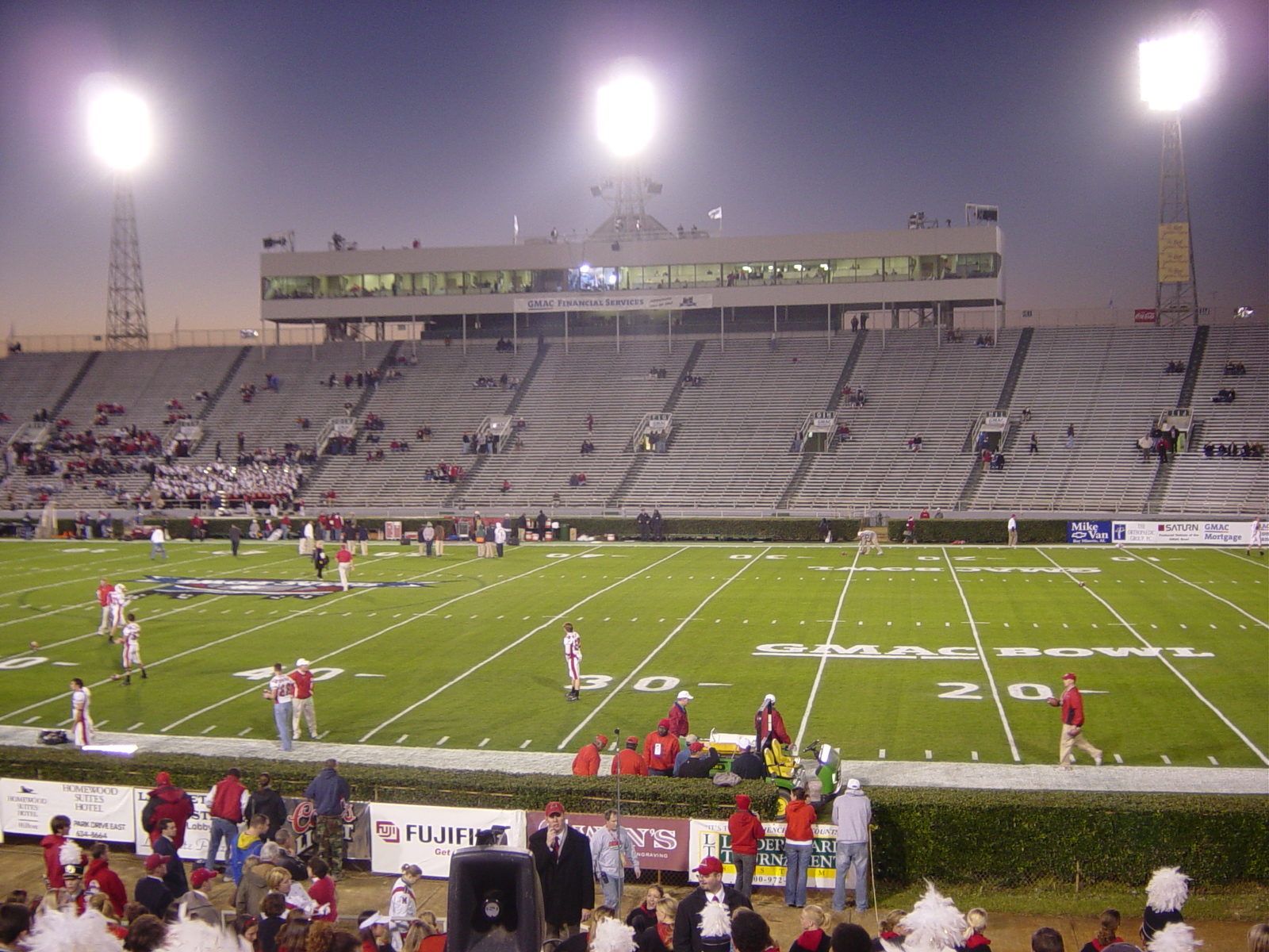 Imagem de referência de Ladd-Peebles Stadium, descrito nos dados abertos como estádio em Mobile, Estados Unidos