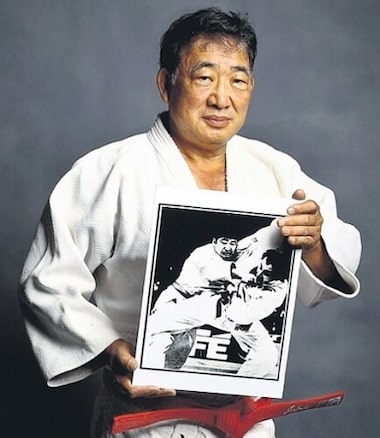 Morre Chiaki Ishii, primeiro medalhista olímpico do judô brasileiro, aos 85 anos