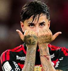 Imagem da matéria: "O Filipe Luís caiu por muito menos!", dispara Paulo Calçade após eliminação do Flamengo