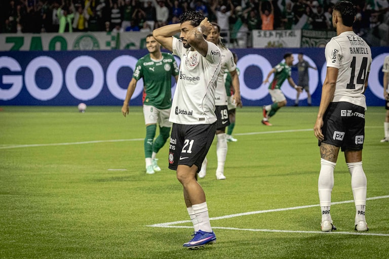 Palmeiras faz 4, atropela o Corinthians e ganha moral para decisão na Libertadores