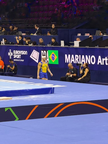 Acidente de Arthur Nory na barra fixa marca dia difícil do Brasil nas eliminatórias do Mundial