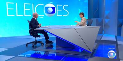 Renata Lo Prete e Lula no cen&aacute;rio do 'Entrevista com o Candidato' montado nos Est&uacute;dios Globo, zona oeste do Rio Foto: Reprodu&ccedil;&atilde;o/TV
