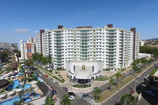 Donos de apês em famoso hotel de GO selam acordo e voltam a alugar imóveis