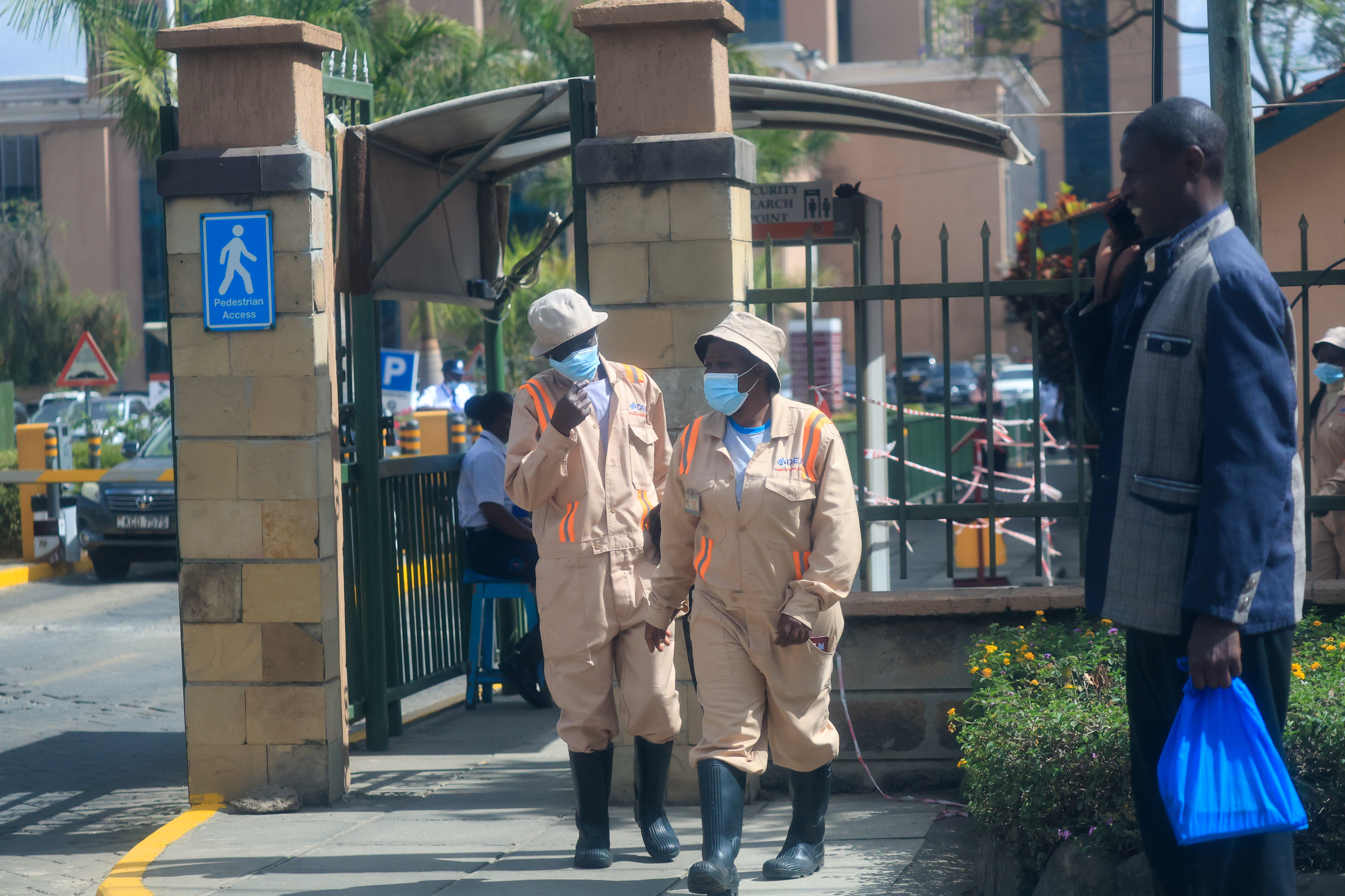 O Quênia confirma primeiro caso de Ebola importado do Congo após homem morrer em Nairóbi