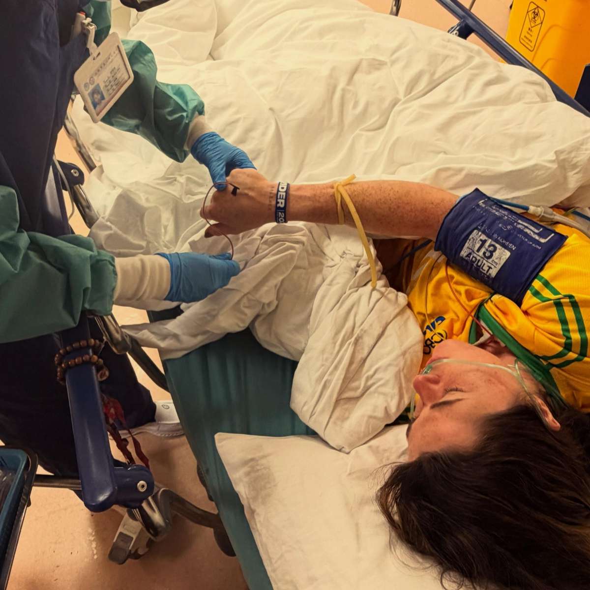 Brasileira cai desacordada após acidente na Copa do Mundo de Ciclismo BMX