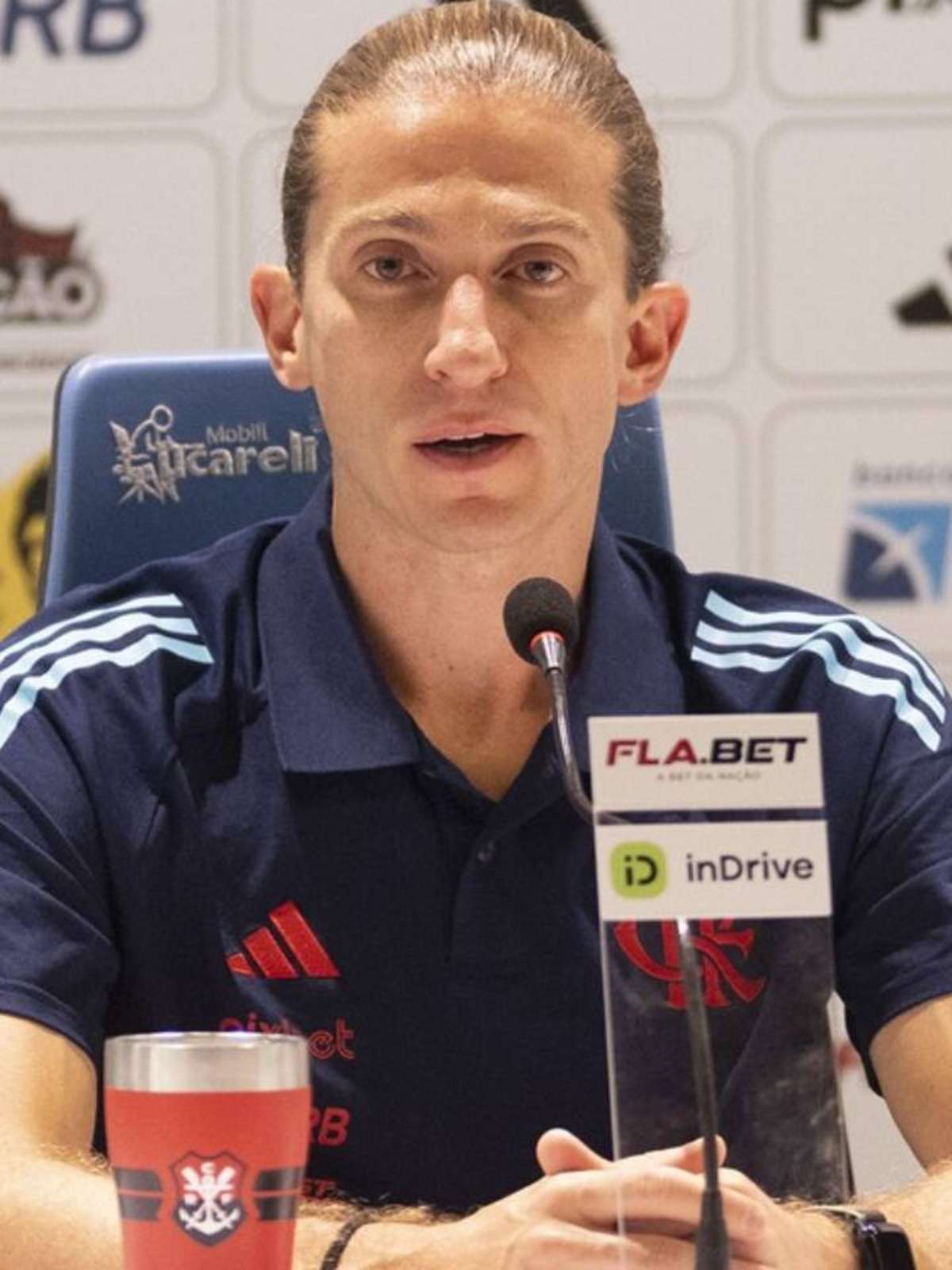 "O Filipe Luís caiu por muito menos!", dispara Paulo Calçade após eliminação do Flamengo